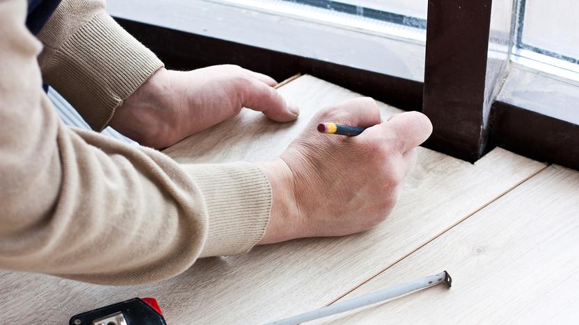 Bodenausschnitt anfertigen